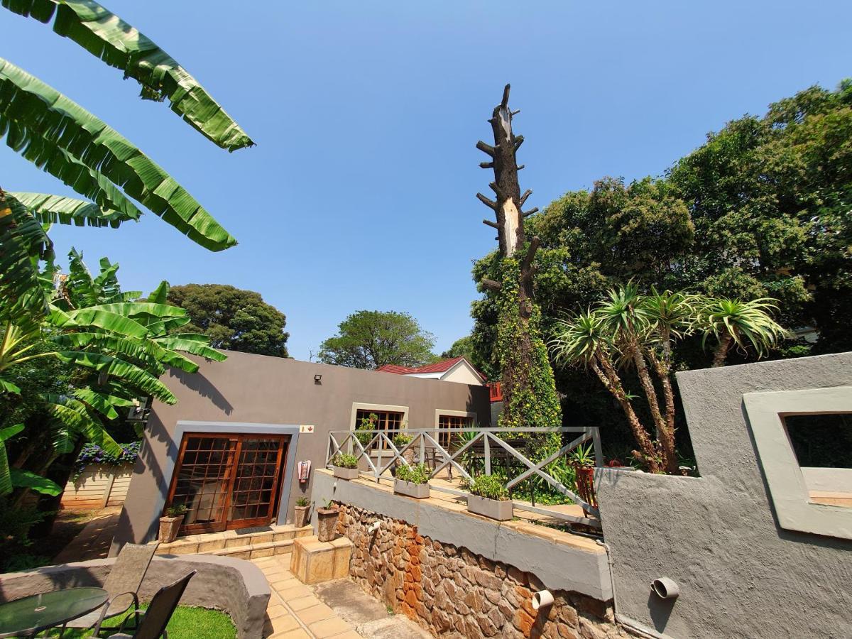 7Th Street Guesthouse Johannesburg Bagian luar foto