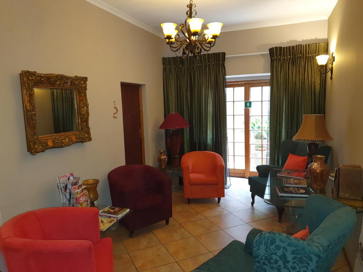 7Th Street Guesthouse Johannesburg Bagian luar foto