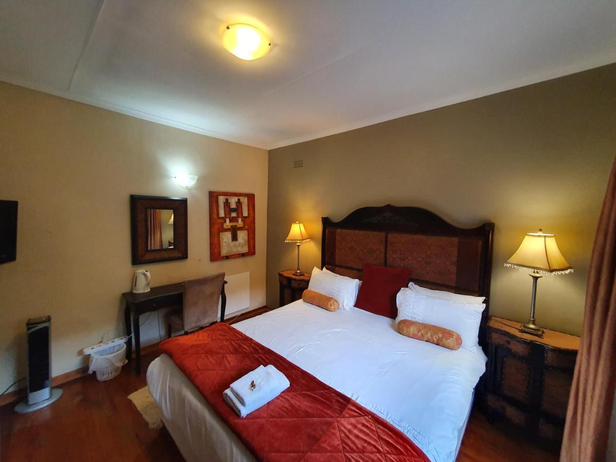 7Th Street Guesthouse Johannesburg Bagian luar foto